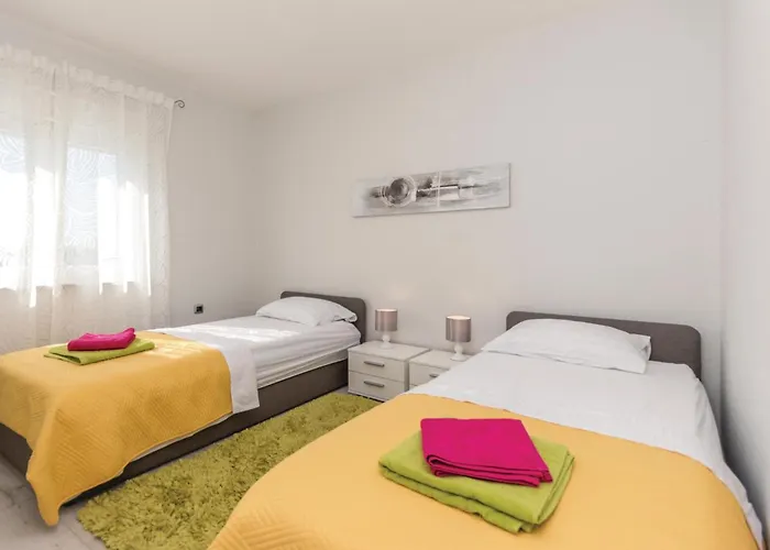 2 Bedroom Gorgeous In * Zadar