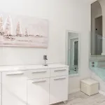 2 Bedroom Gorgeous In Prázdninový dům *