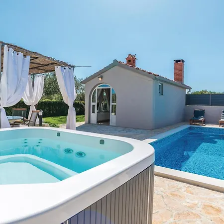 Holiday home 2 Bedroom Gorgeous In *