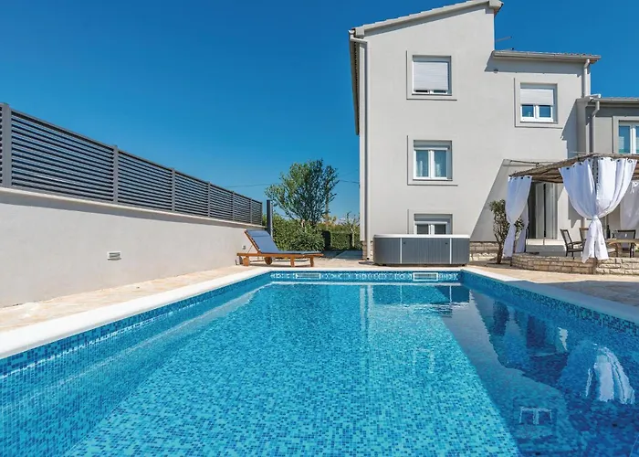 2 Bedroom Gorgeous In * Zadar